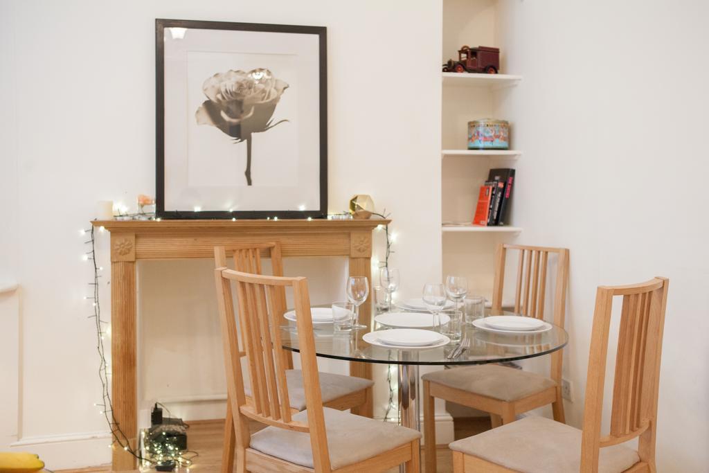 Victoria Station Apartment ลอนดอน ภายนอก รูปภาพ