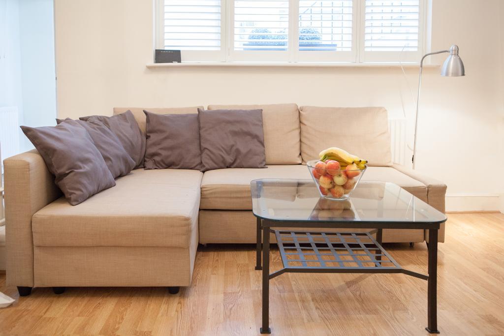 Victoria Station Apartment ลอนดอน ภายนอก รูปภาพ
