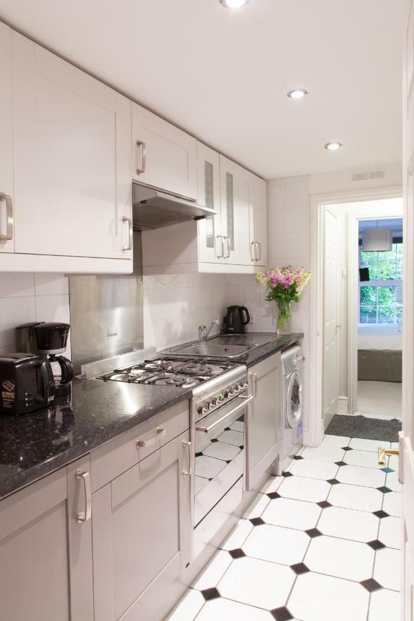 Victoria Station Apartment ลอนดอน ภายนอก รูปภาพ