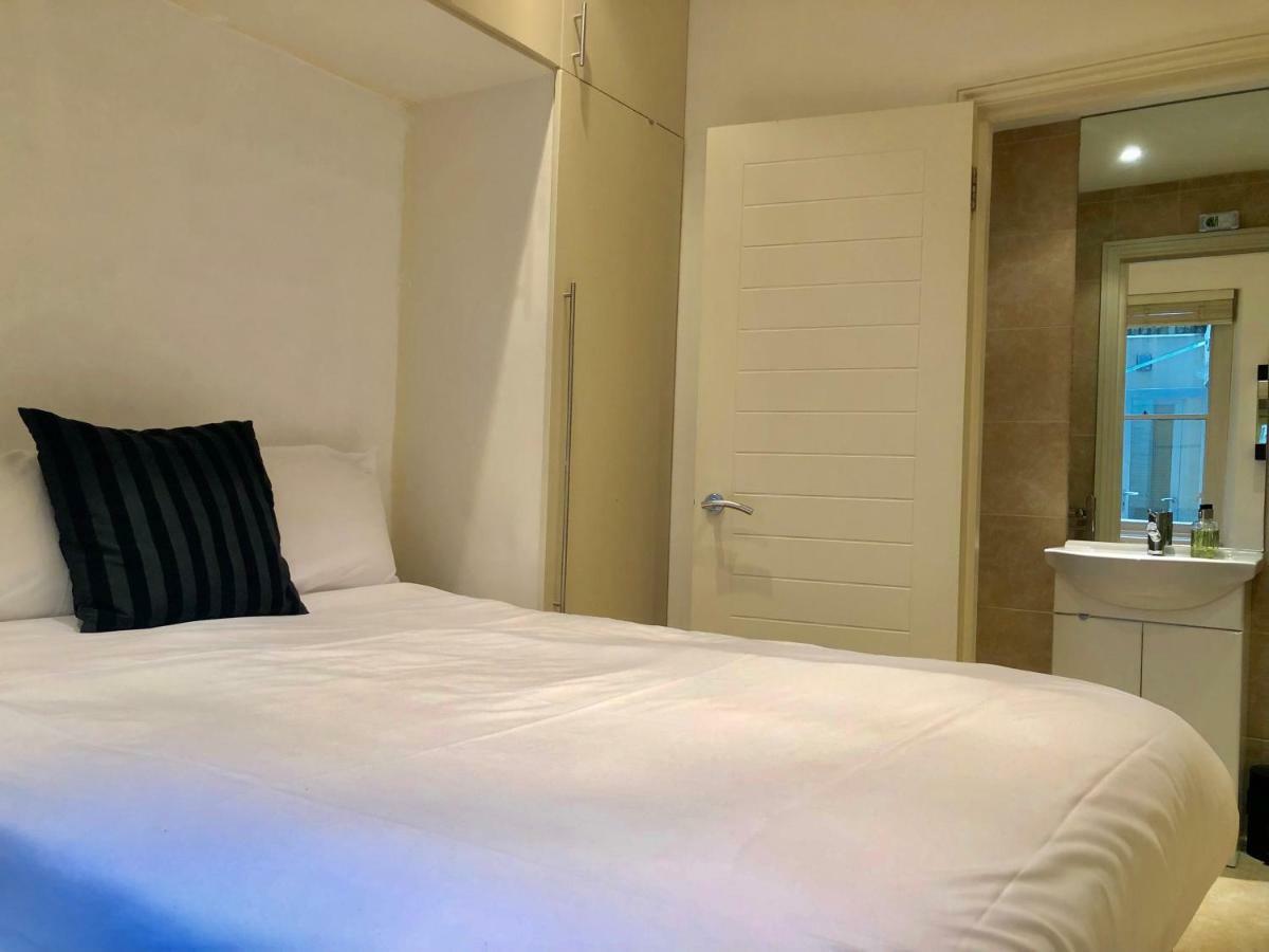 Victoria Station Apartment ลอนดอน ภายนอก รูปภาพ